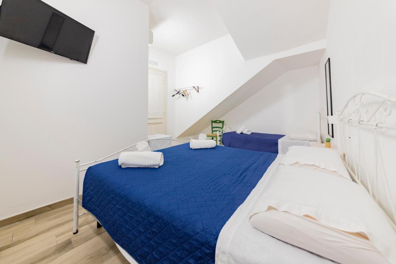 Via Roca 55 Bed & Breakfast Melendugno Bagian luar foto