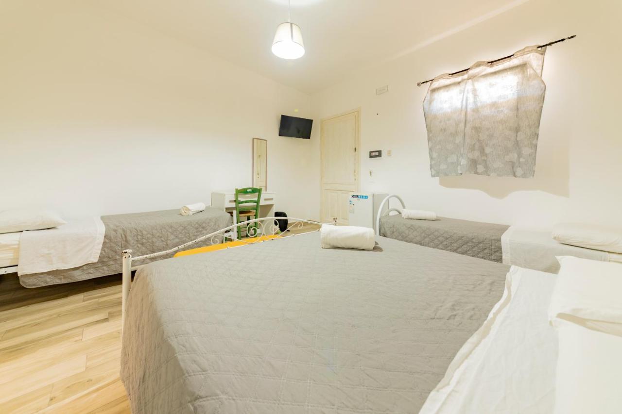 Via Roca 55 Bed & Breakfast Melendugno Bagian luar foto