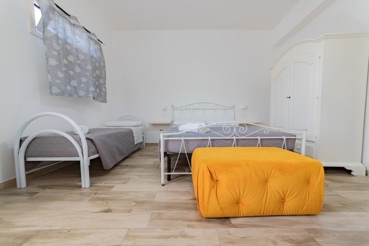 Via Roca 55 Bed & Breakfast Melendugno Bagian luar foto