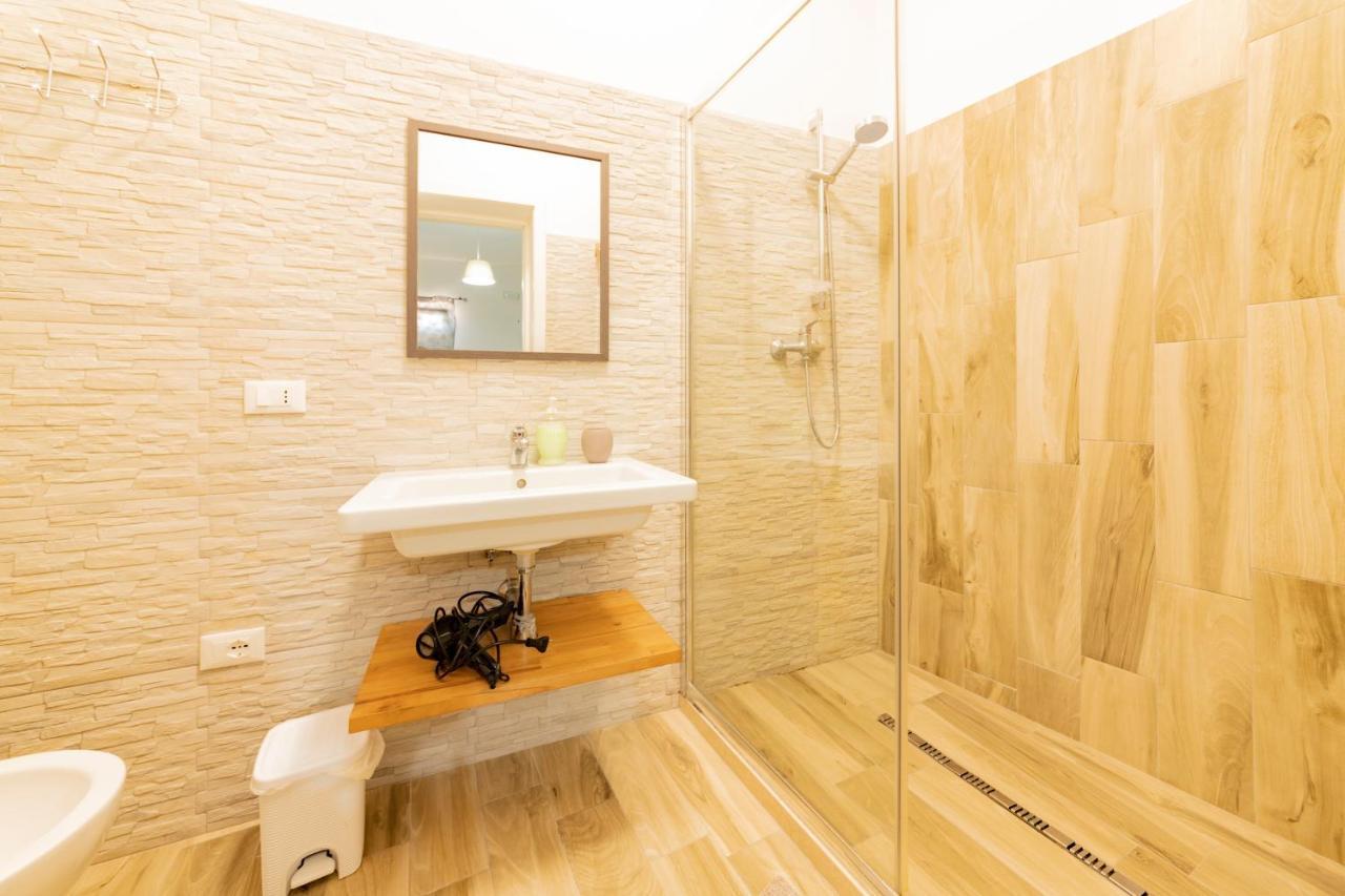 Via Roca 55 Bed & Breakfast Melendugno Bagian luar foto