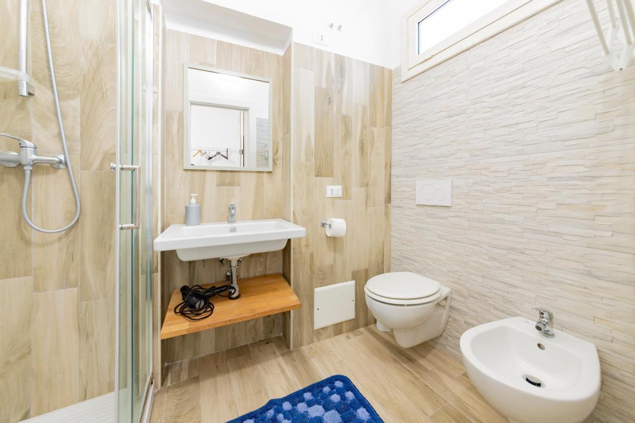 Via Roca 55 Bed & Breakfast Melendugno Bagian luar foto