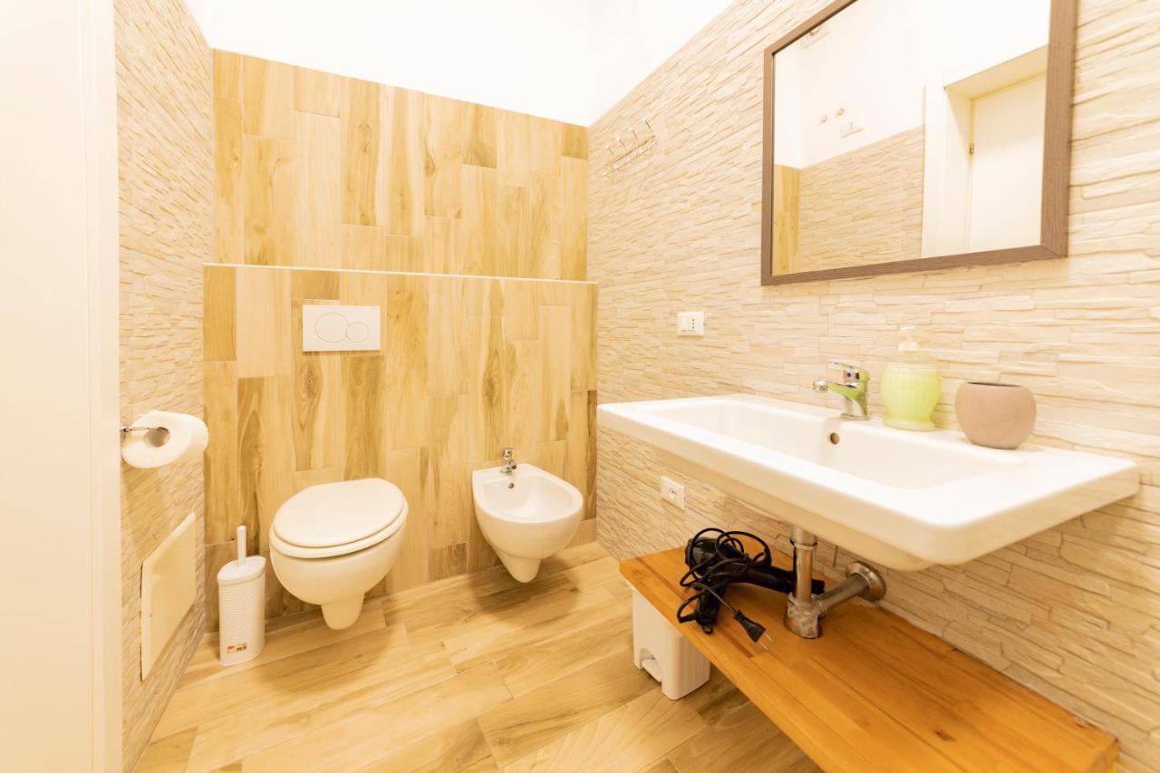 Via Roca 55 Bed & Breakfast Melendugno Bagian luar foto