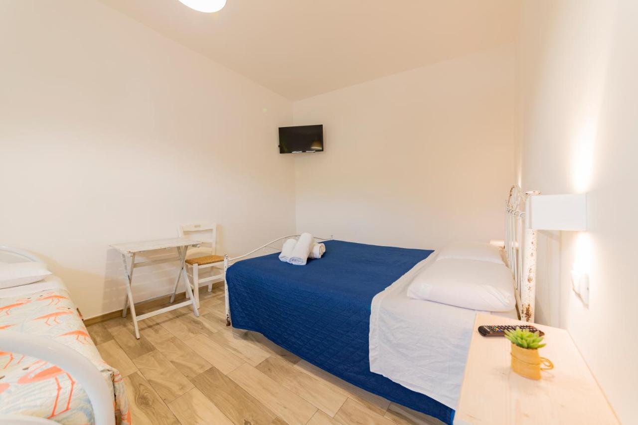 Via Roca 55 Bed & Breakfast Melendugno Bagian luar foto