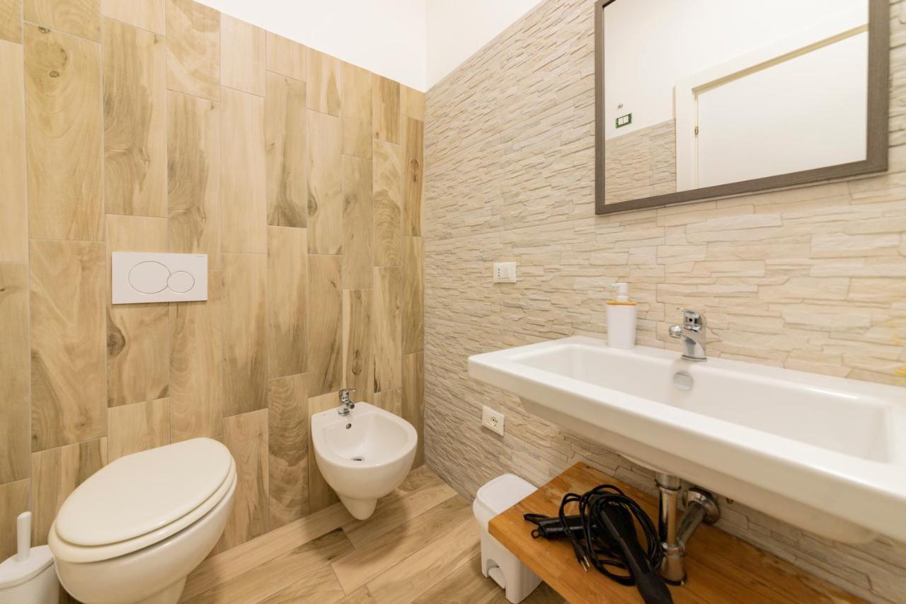 Via Roca 55 Bed & Breakfast Melendugno Bagian luar foto