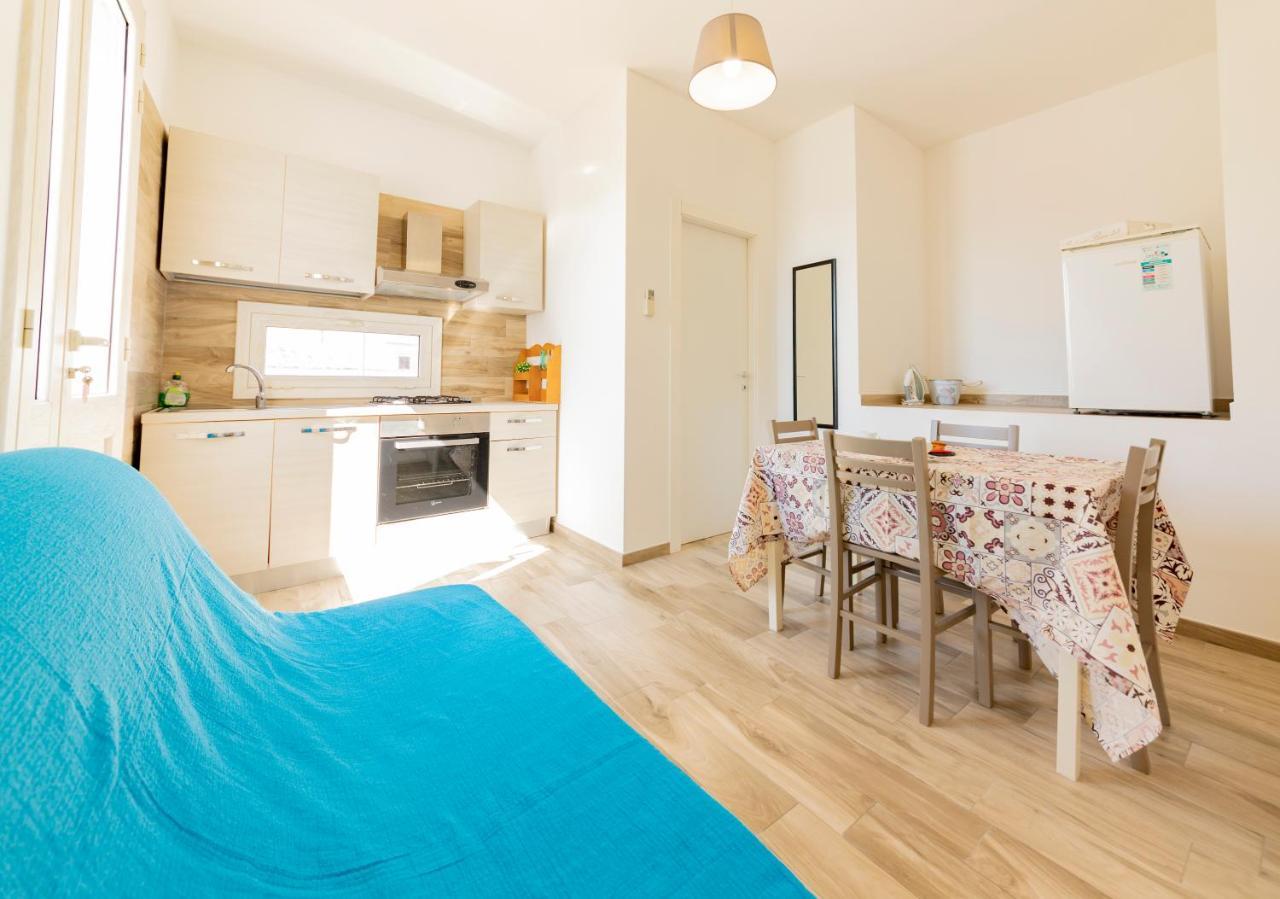 Via Roca 55 Bed & Breakfast Melendugno Bagian luar foto