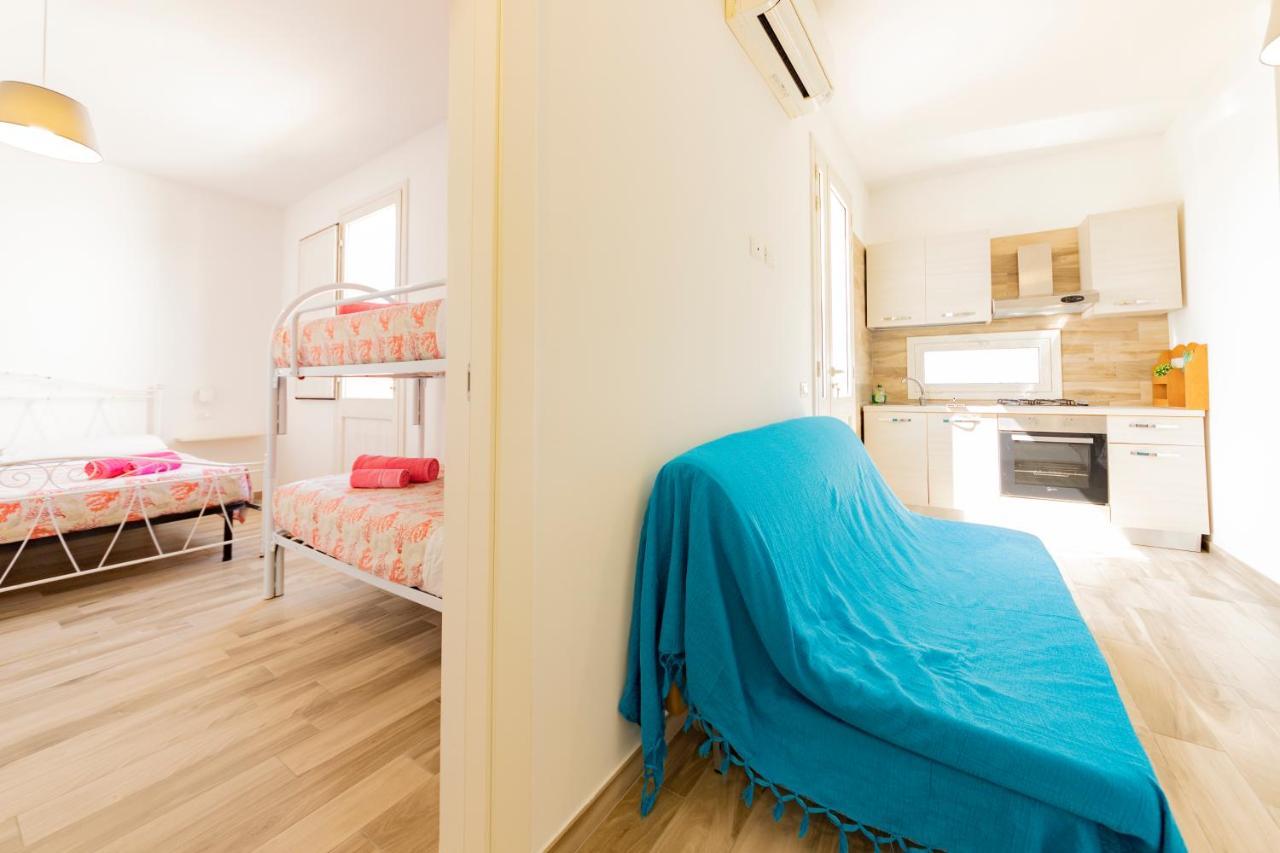Via Roca 55 Bed & Breakfast Melendugno Bagian luar foto