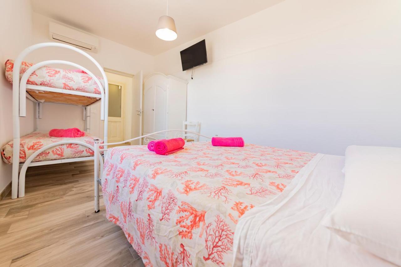 Via Roca 55 Bed & Breakfast Melendugno Bagian luar foto
