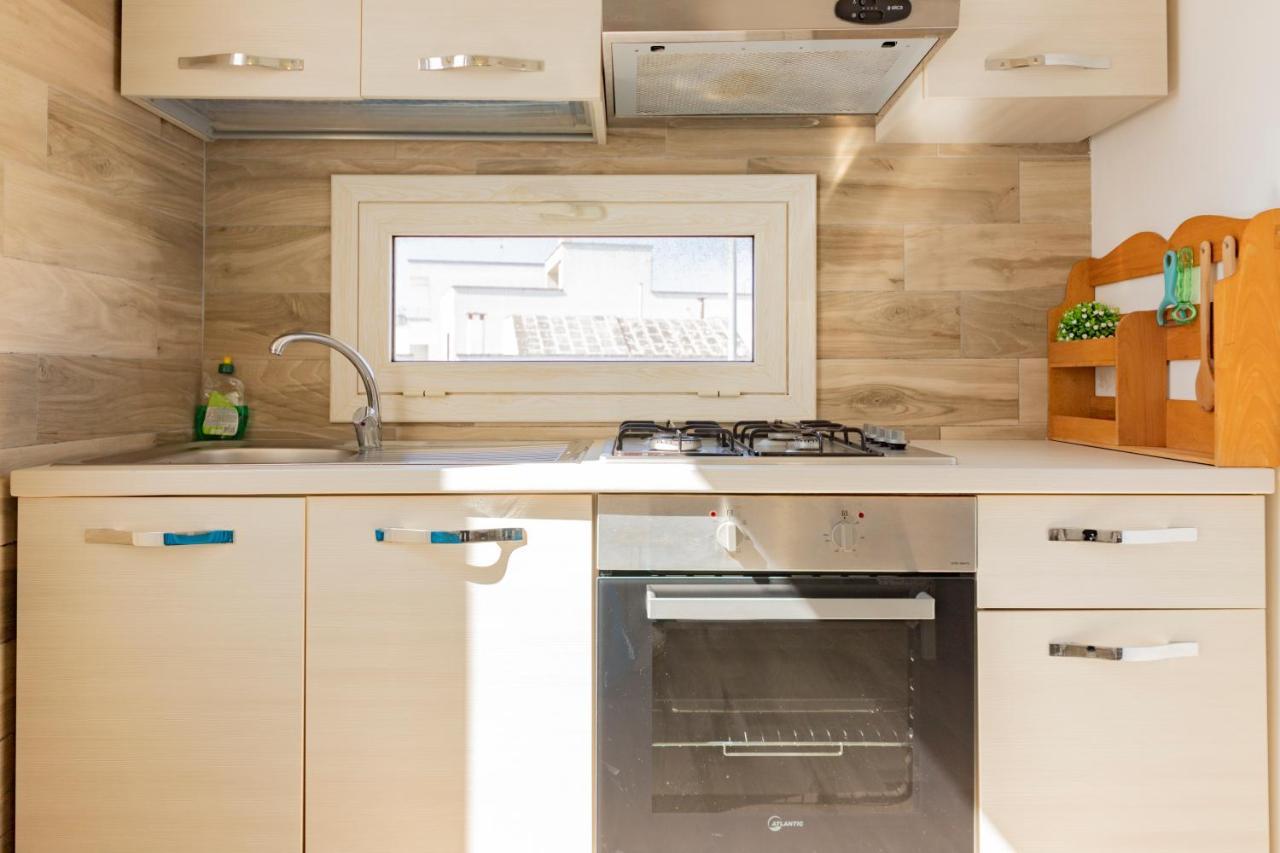Via Roca 55 Bed & Breakfast Melendugno Bagian luar foto