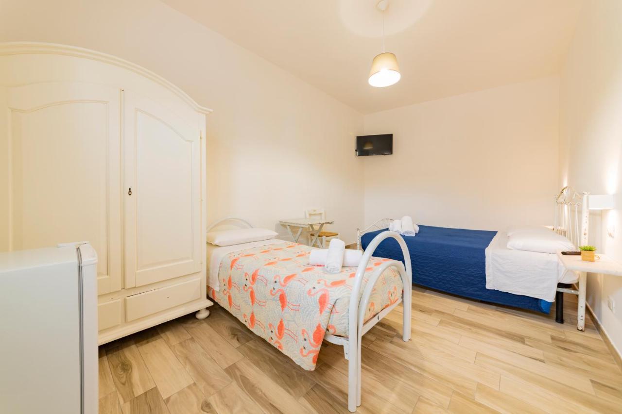 Via Roca 55 Bed & Breakfast Melendugno Bagian luar foto