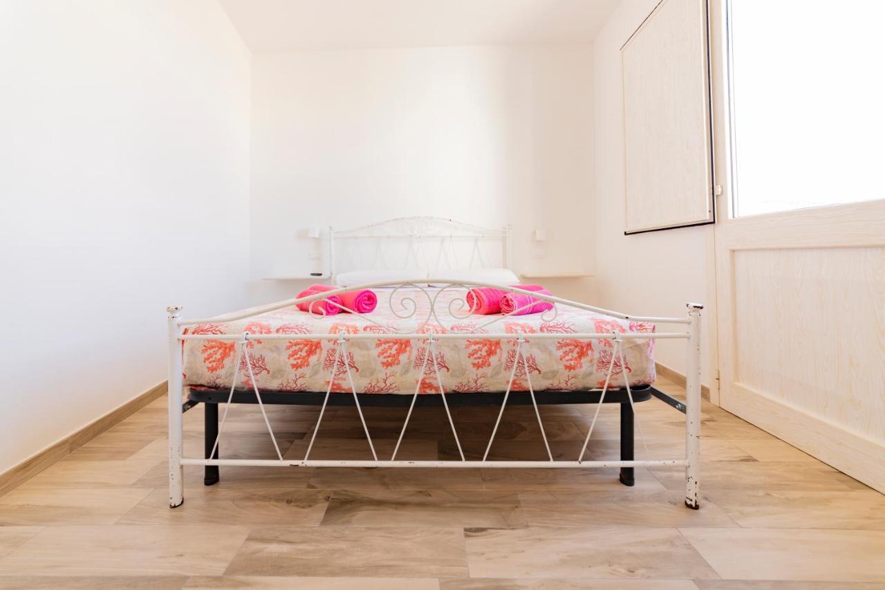 Via Roca 55 Bed & Breakfast Melendugno Bagian luar foto